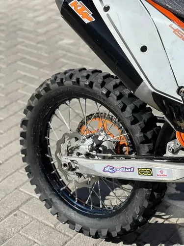 Mira esta publicación de KTM 450 Exc R 2011 en Motordil