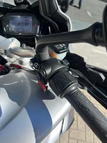 Mira esta publicación de Mv Agusta 800 Veloce 2016 en Motordil