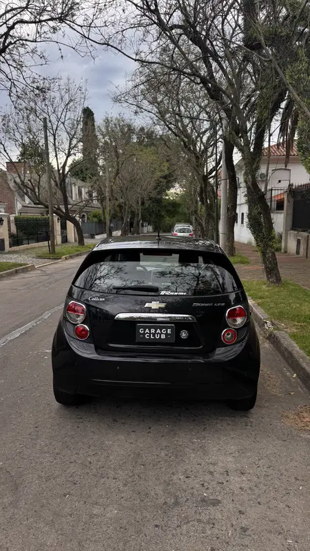 Mira esta publicación de Chevrolet Sonic 2012 en Motordil