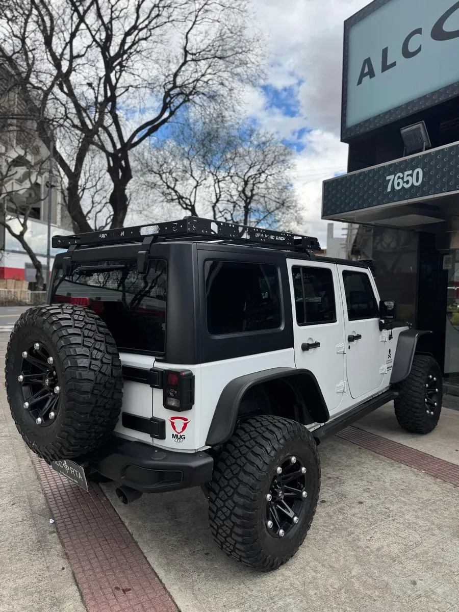 Mira esta publicación de Jeep Wrangler 2016 en Motordil