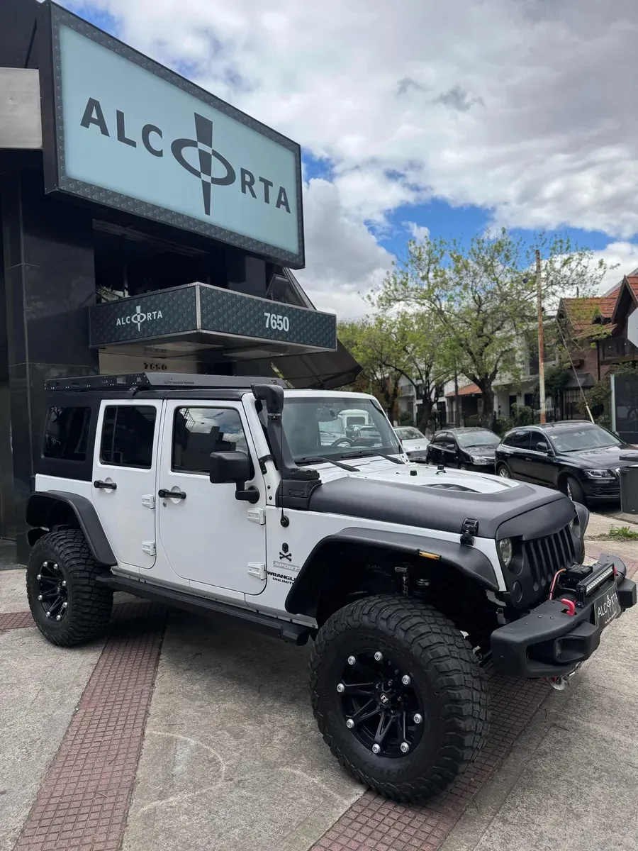 Mira esta publicación de Jeep Wrangler 2016 en Motordil