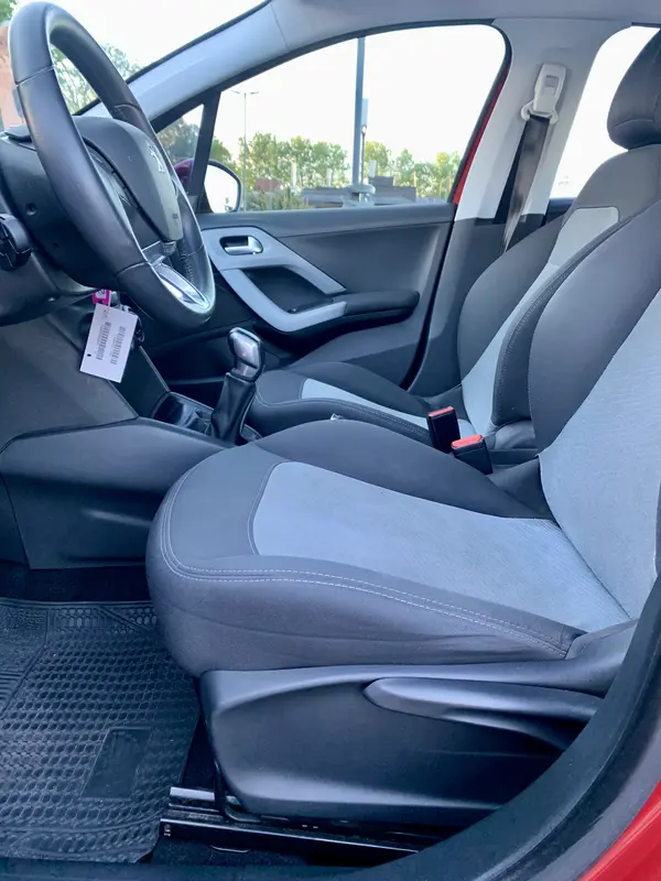 Mirá esta publicación de Peugeot 208