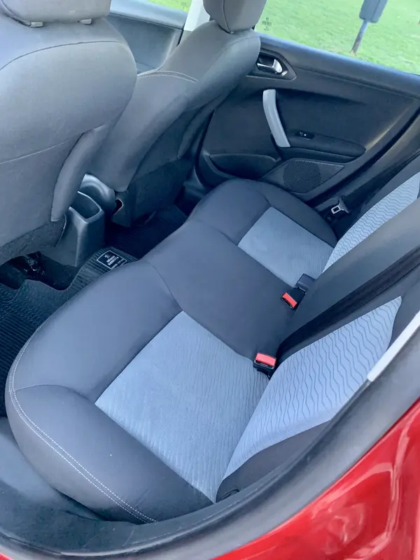 Mira esta publicación de Peugeot 208 2013 en Motordil