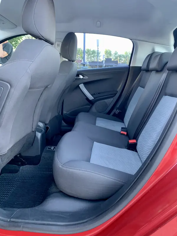 Mirá esta publicación de Peugeot 208