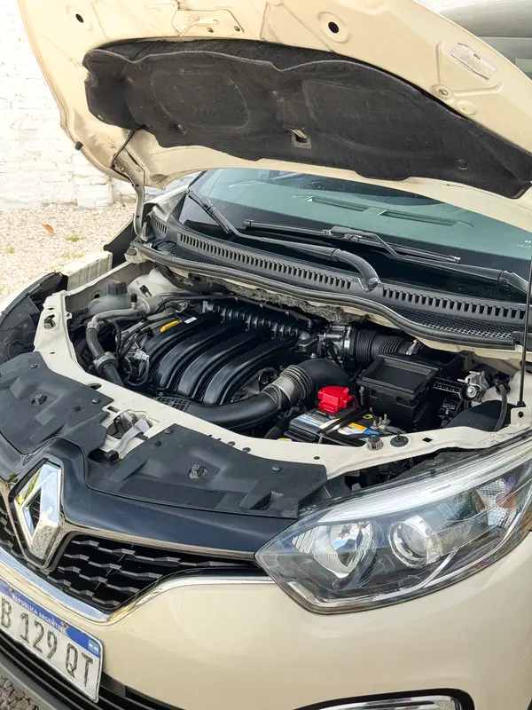 Mira esta publicación de Renault Captur 2017 en Motordil