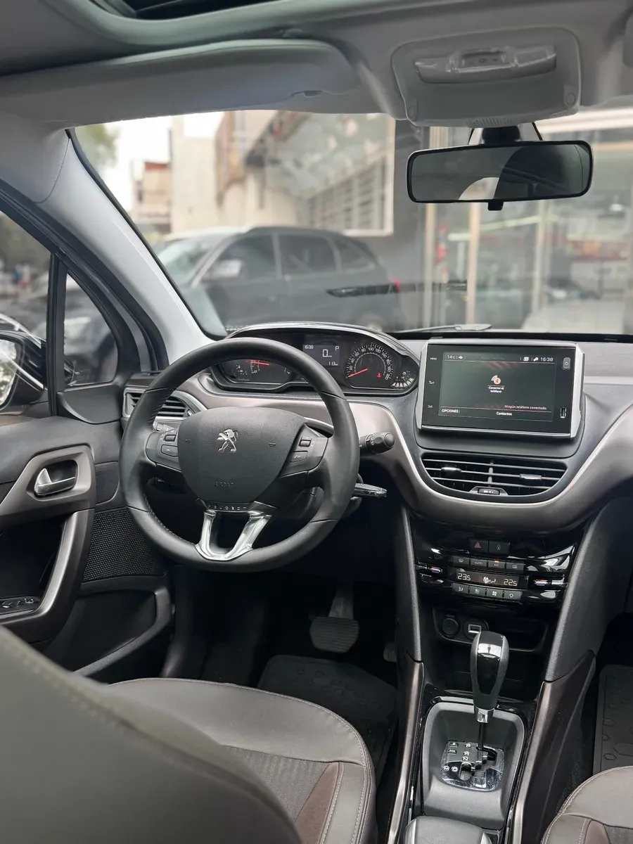 Mira esta publicación de Peugeot 2008 2022 en Motordil