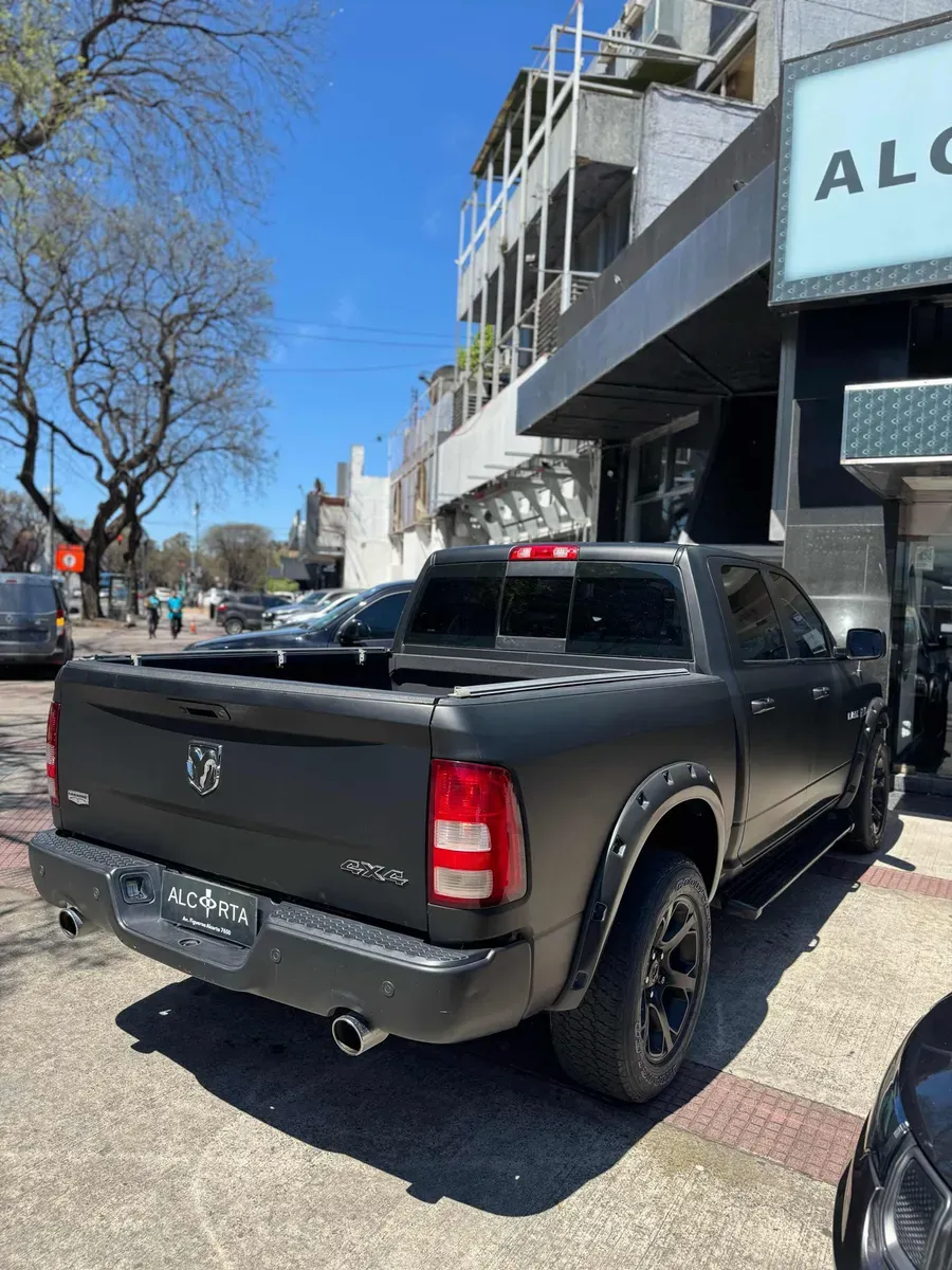 Mira esta publicación de RAM 1500 2014 en Motordil