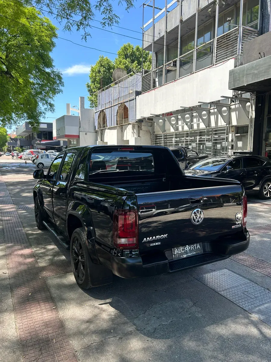 Mira esta publicación de Volkswagen Amarok 2023 en Motordil