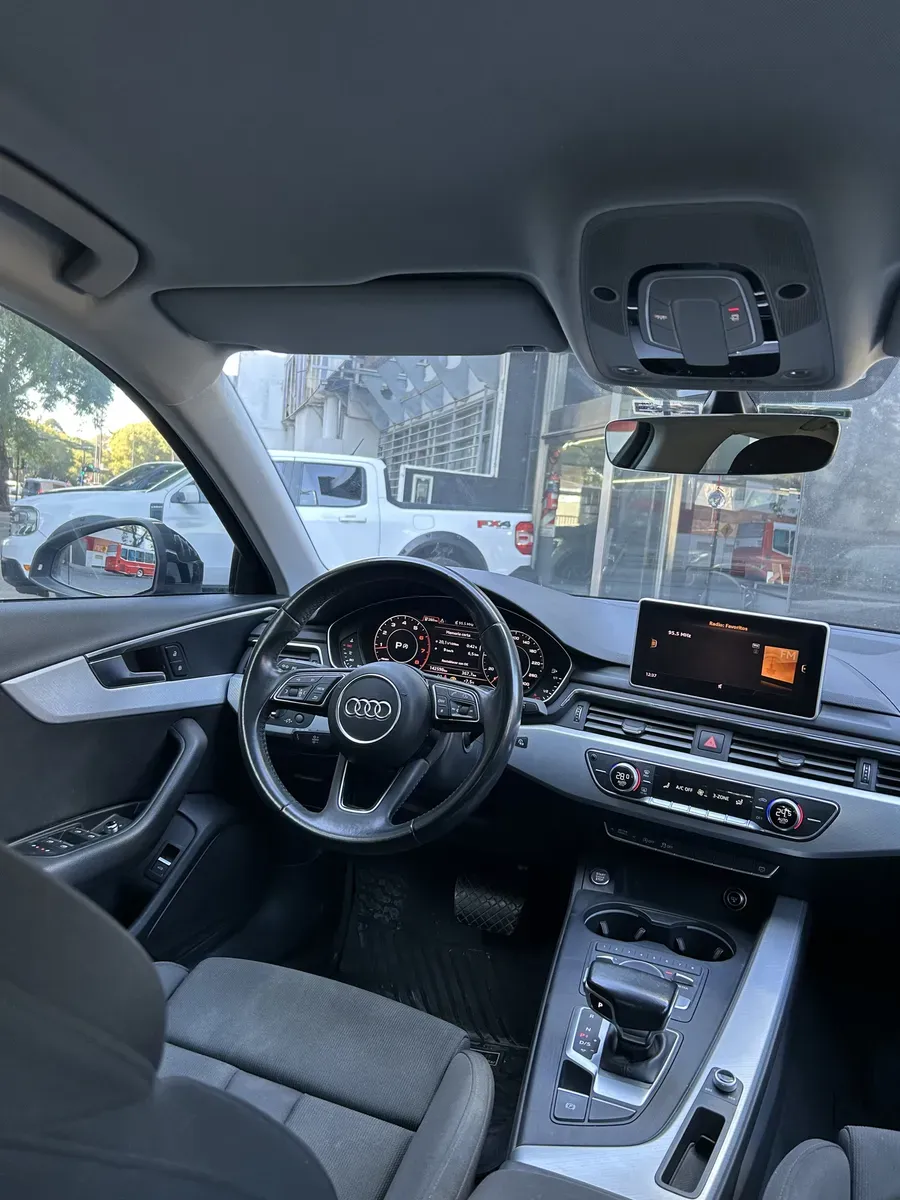 Mira esta publicación de Audi A4 2017 en Motordil