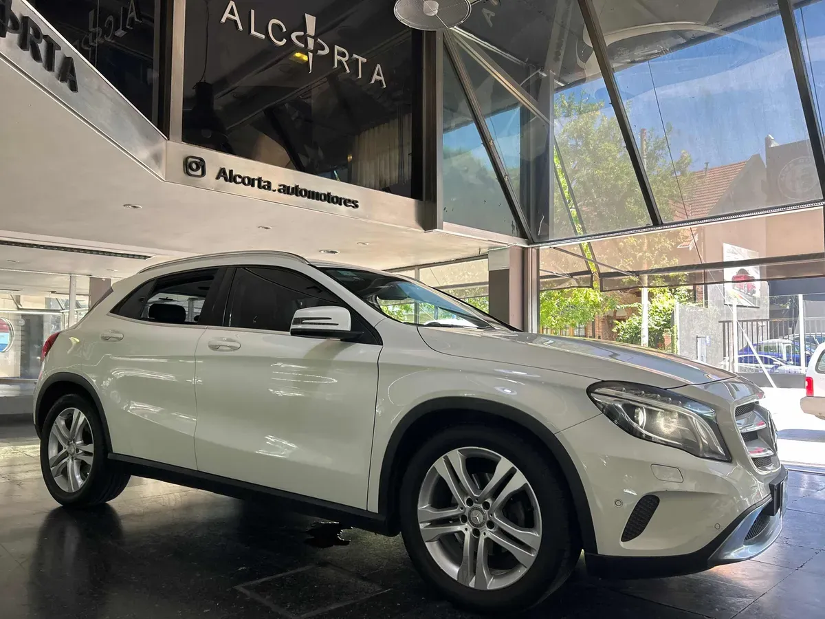Mira esta publicación de Mercedes Benz GLA 2016 en Motordil
