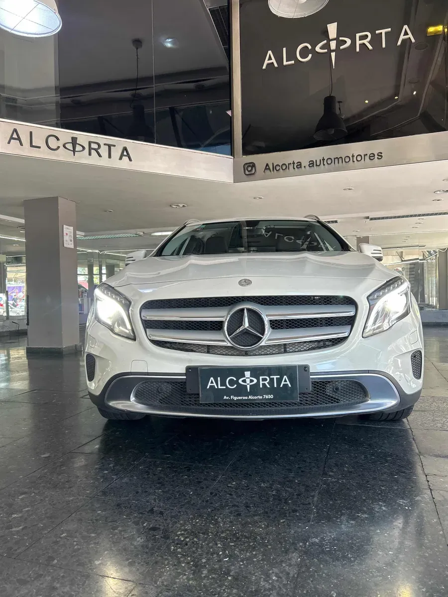 Mira esta publicación de Mercedes Benz GLA 2016 en Motordil
