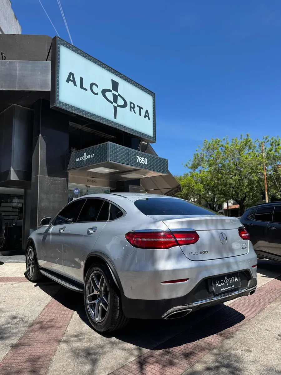 Mira esta publicación de Mercedes Benz GLC 2018 en Motordil