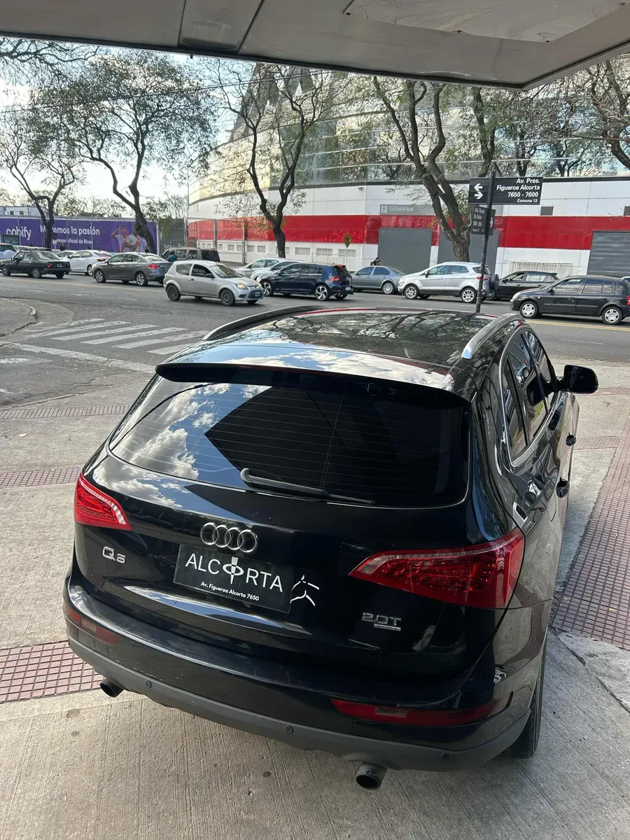 Mira esta publicación de Audi Q5 2013 en Motordil