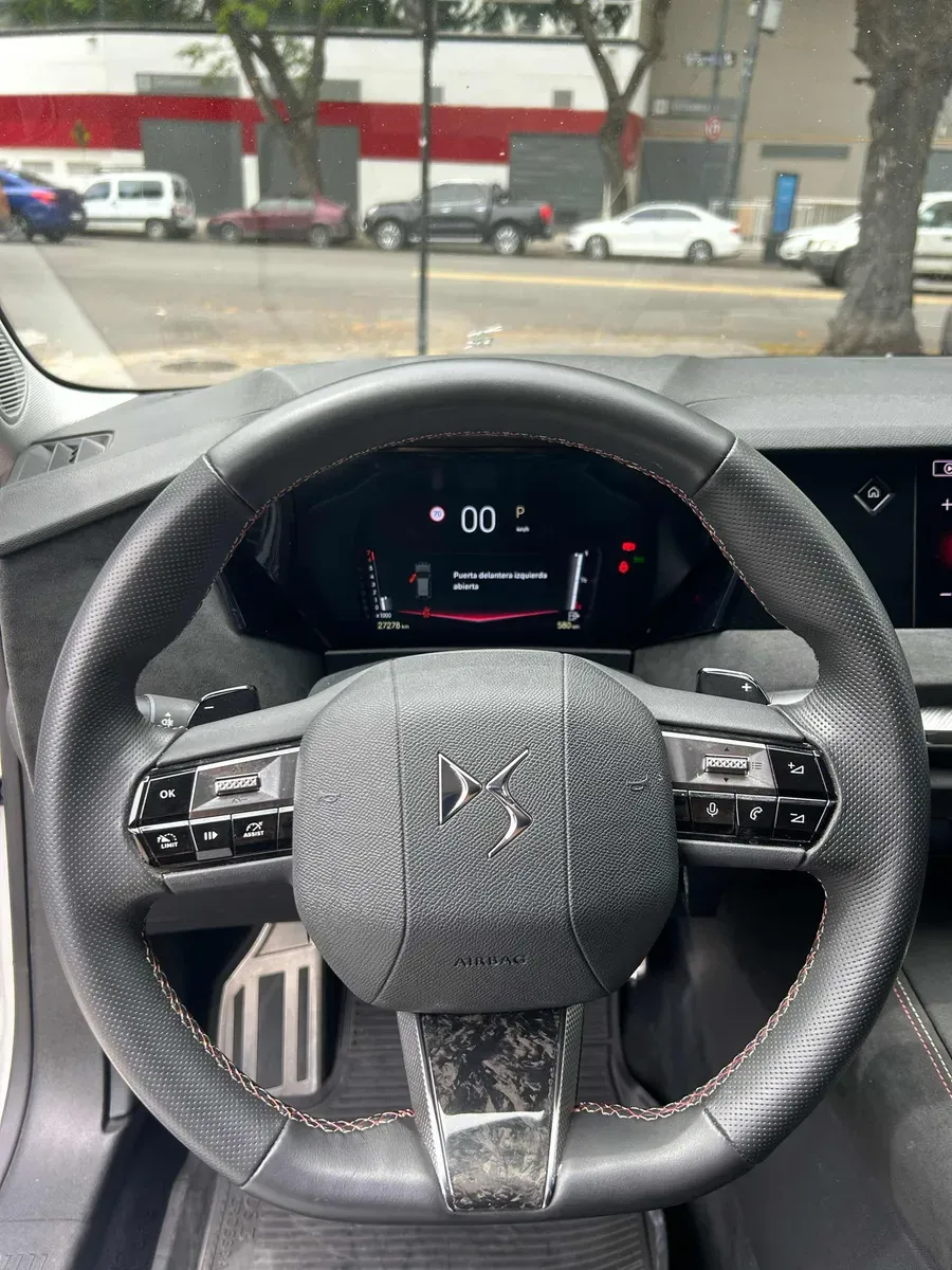 Mirá esta publicación de Ds Automobiles DS4