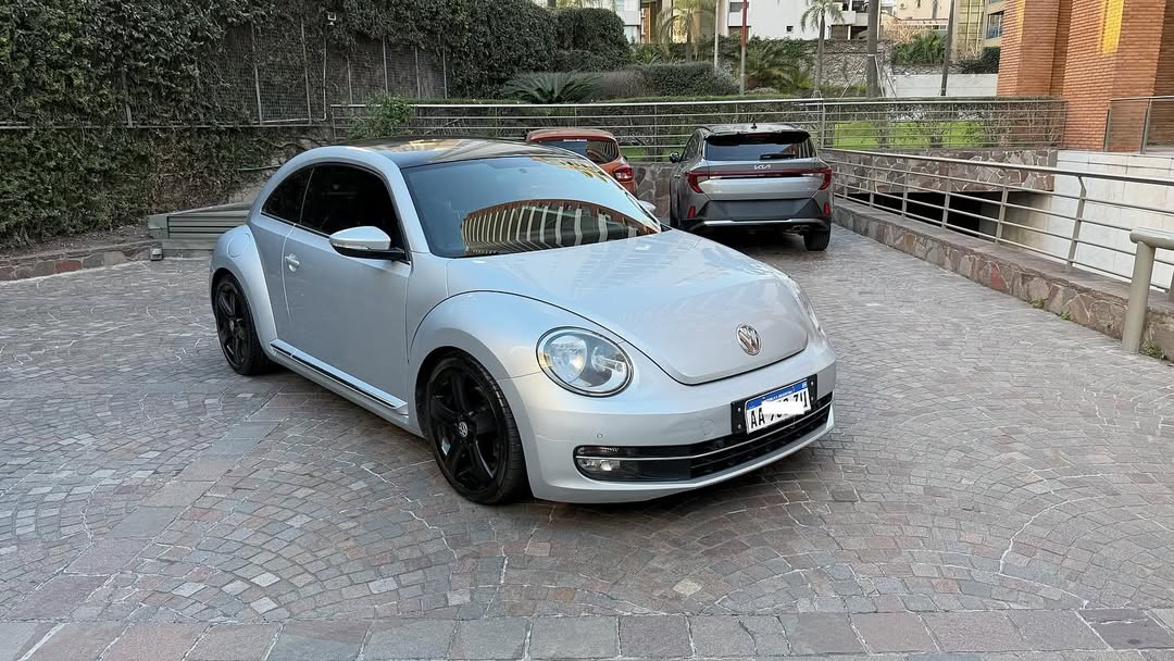 Mira esta publicación de Volkswagen The Beetle 2016 en Motordil