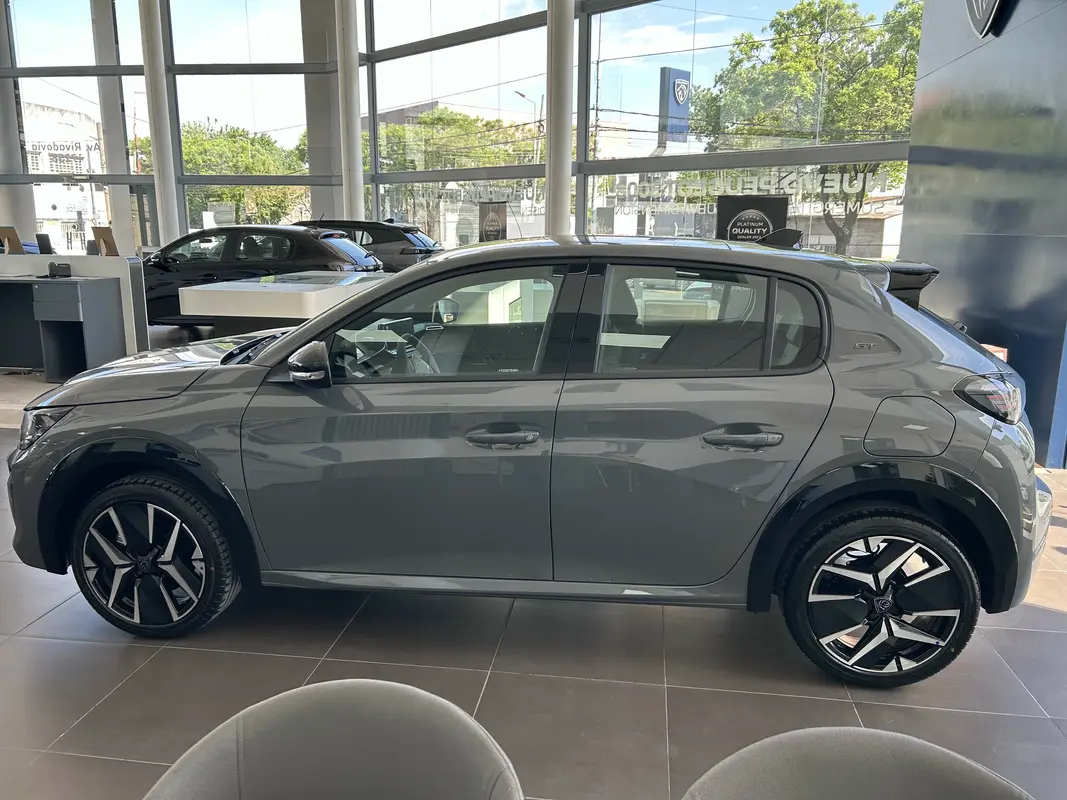Mira esta publicación de Peugeot 208 2025 en Motordil