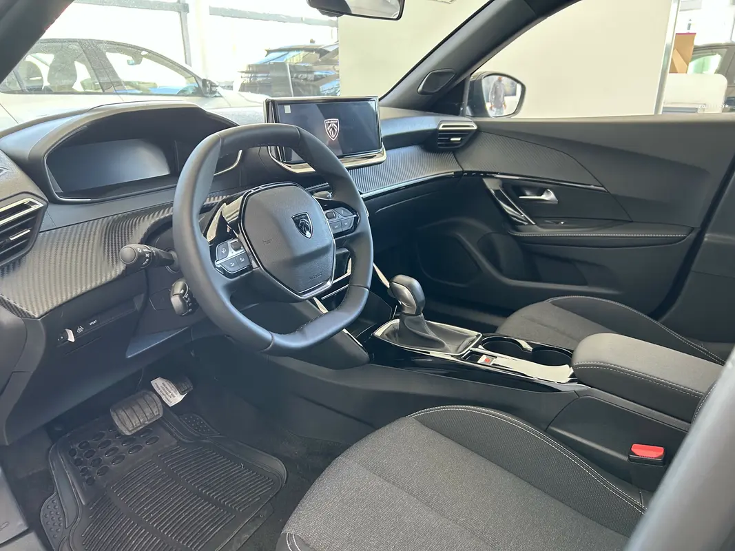 Mira esta publicación de Peugeot 2008 2025 en Motordil