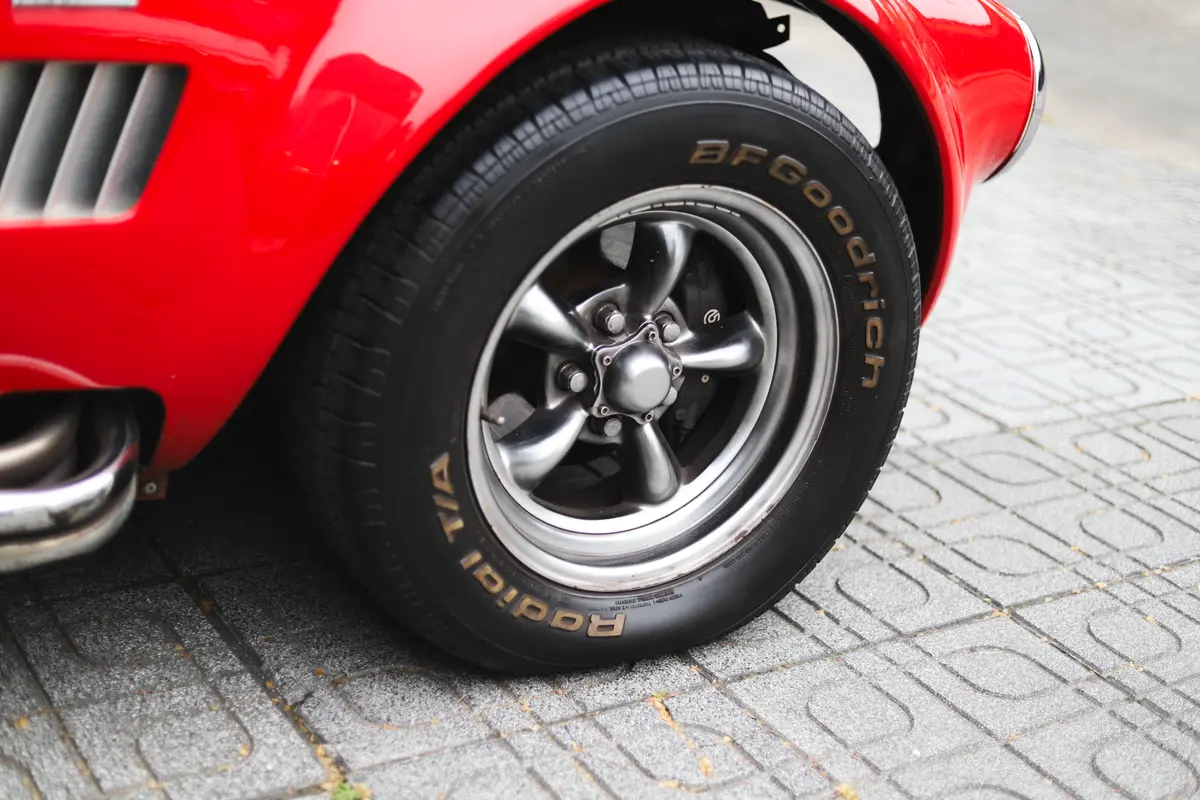Mirá esta publicación de Ford V8