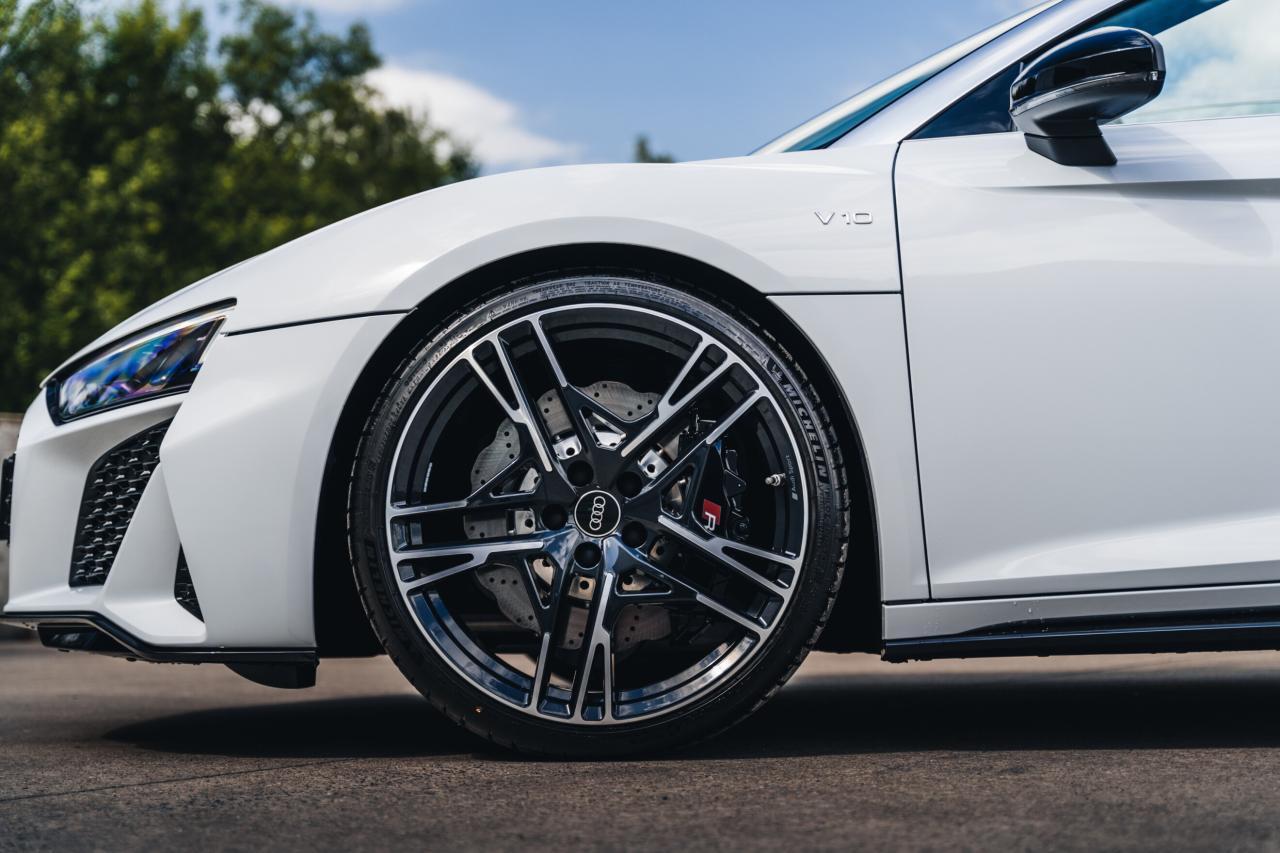 Mira esta publicación de Audi R8 2023 en Motordil