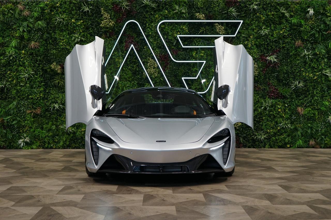 Mira esta publicación de Mclaren Otros 2025 en Motordil