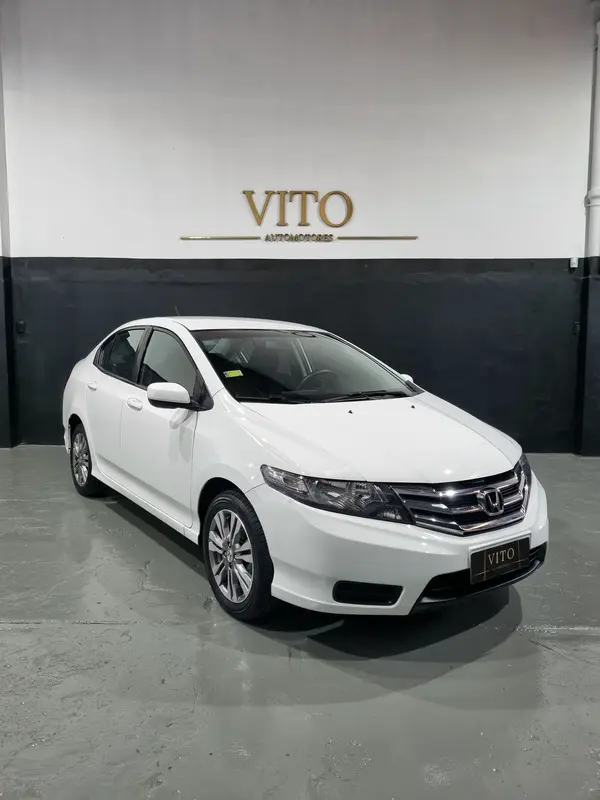 Mira esta publicación de Honda City 2015 en Motordil