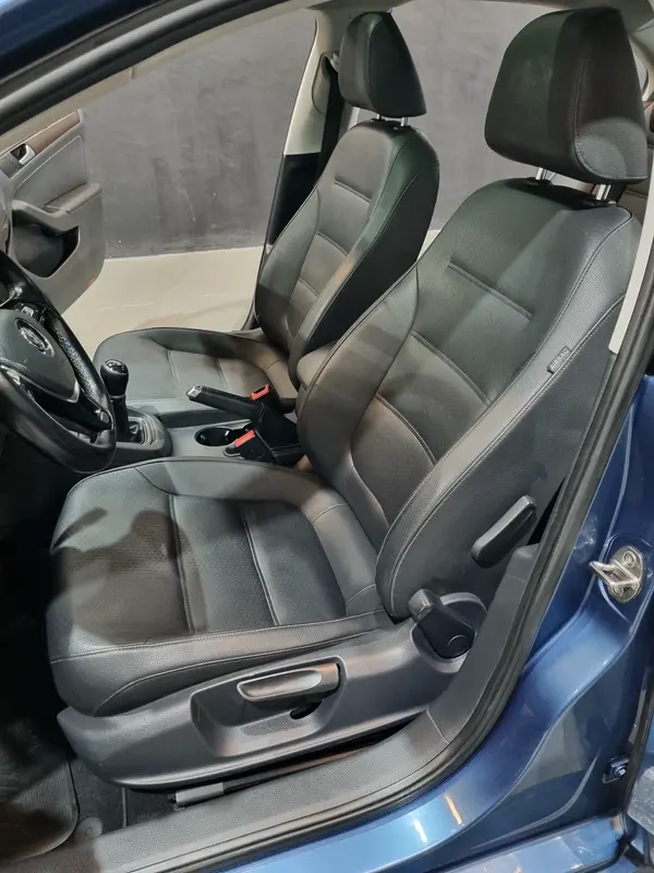 Mira esta publicación de Volkswagen Vento 2017 en Motordil