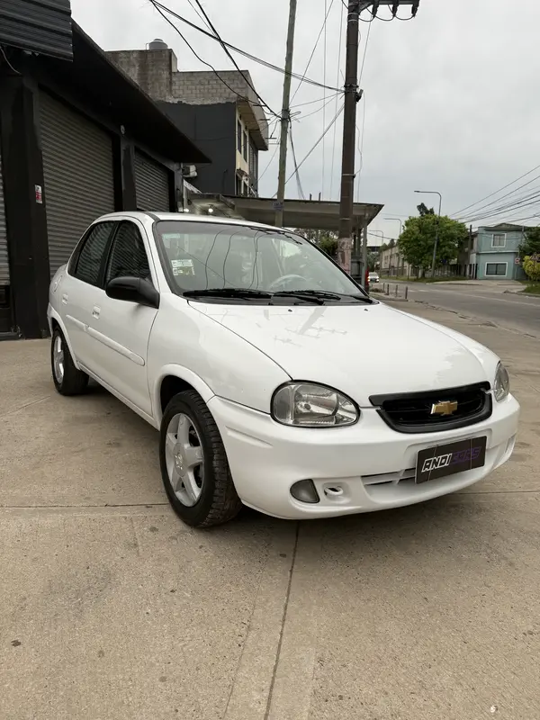Mira esta publicación de Chevrolet Corsa 2010 en Motordil