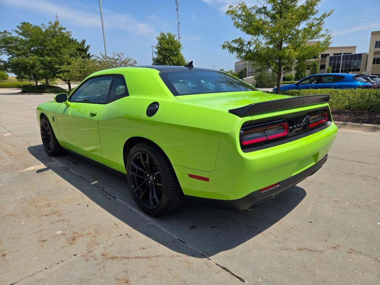 Mira esta publicación de Dodge Challenger 2023 en Motordil