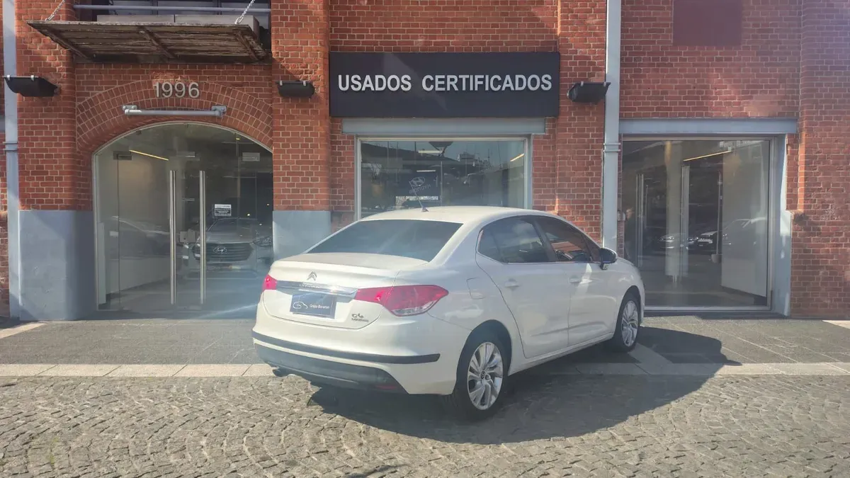 Mira esta publicación de Citroen C 4 Lounge 2013 en Motordil