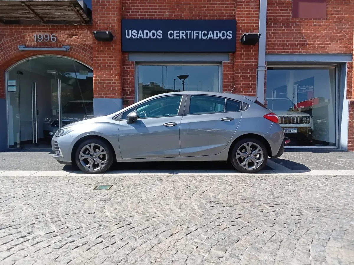 Mira esta publicación de Chevrolet Cruze 2020 en Motordil