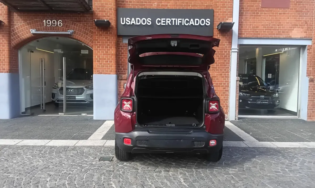 Mirá esta publicación de Jeep Renegade