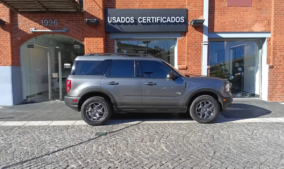 Mira esta publicación de Ford Bronco 2022 en Motordil