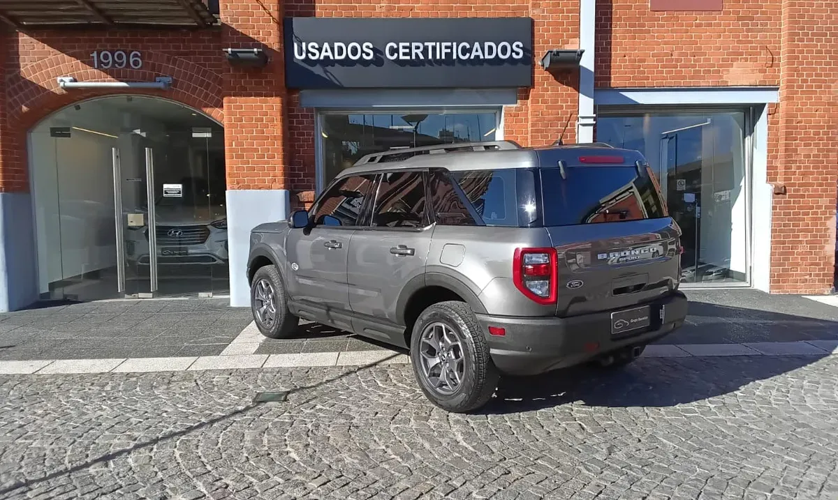 Mira esta publicación de Ford Bronco 2022 en Motordil