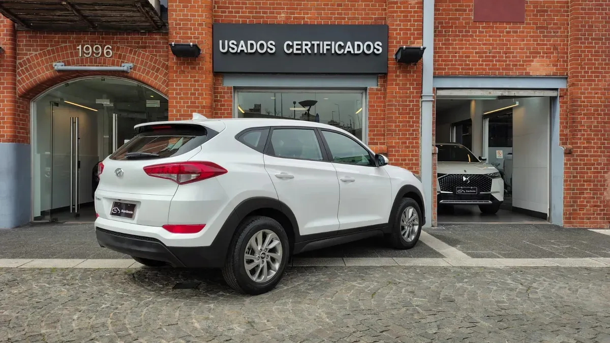 Mira esta publicación de Hyundai Tucson 2018 en Motordil