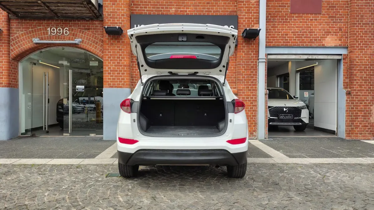 Mira esta publicación de Hyundai Tucson 2018 en Motordil