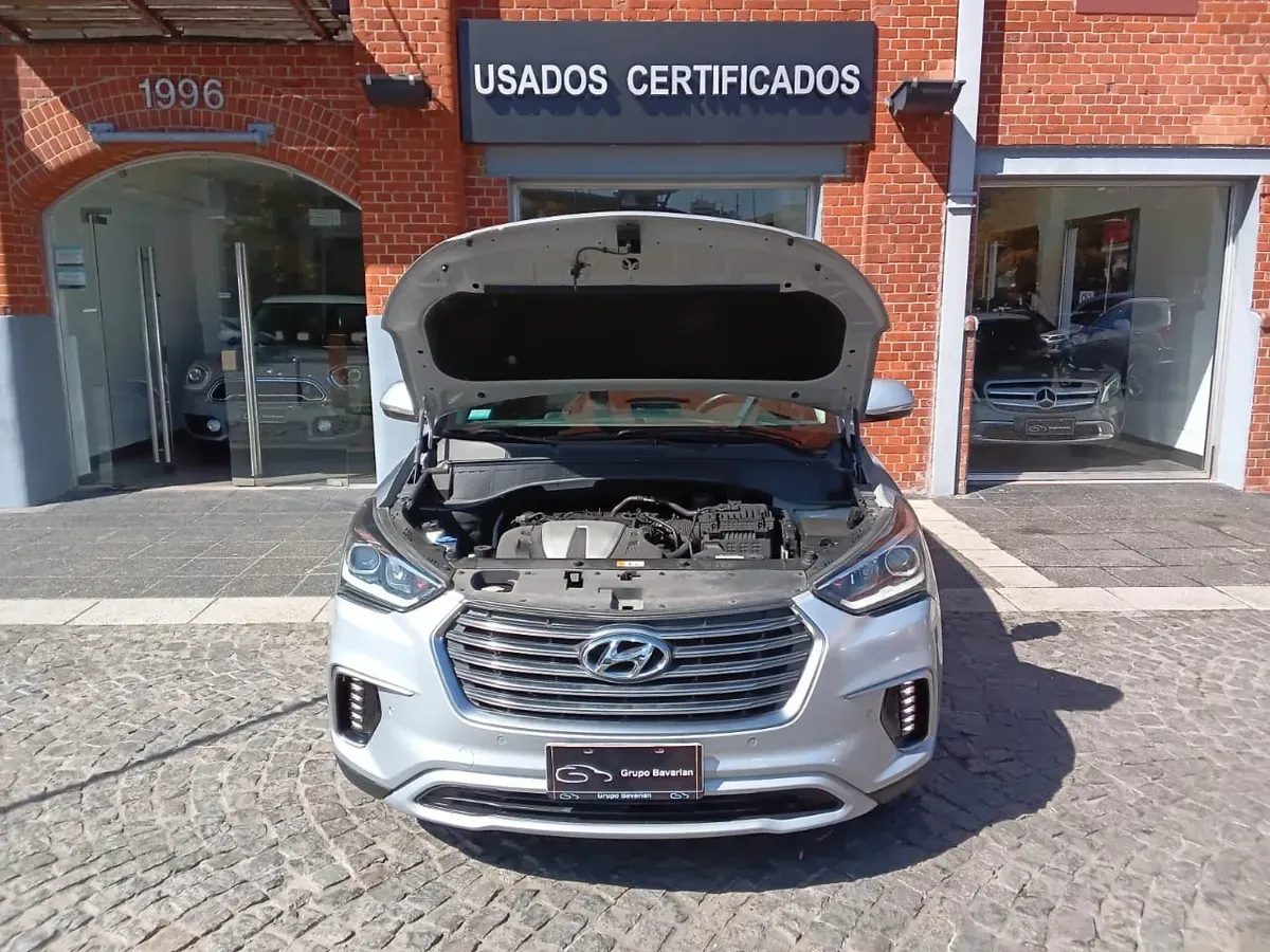 Mirá esta publicación de Hyundai Grand Santa Fe