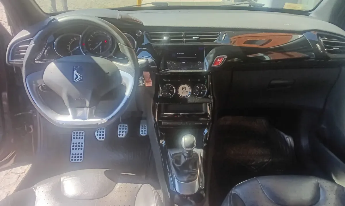 Mirá esta publicación de Ds Automobiles DS3