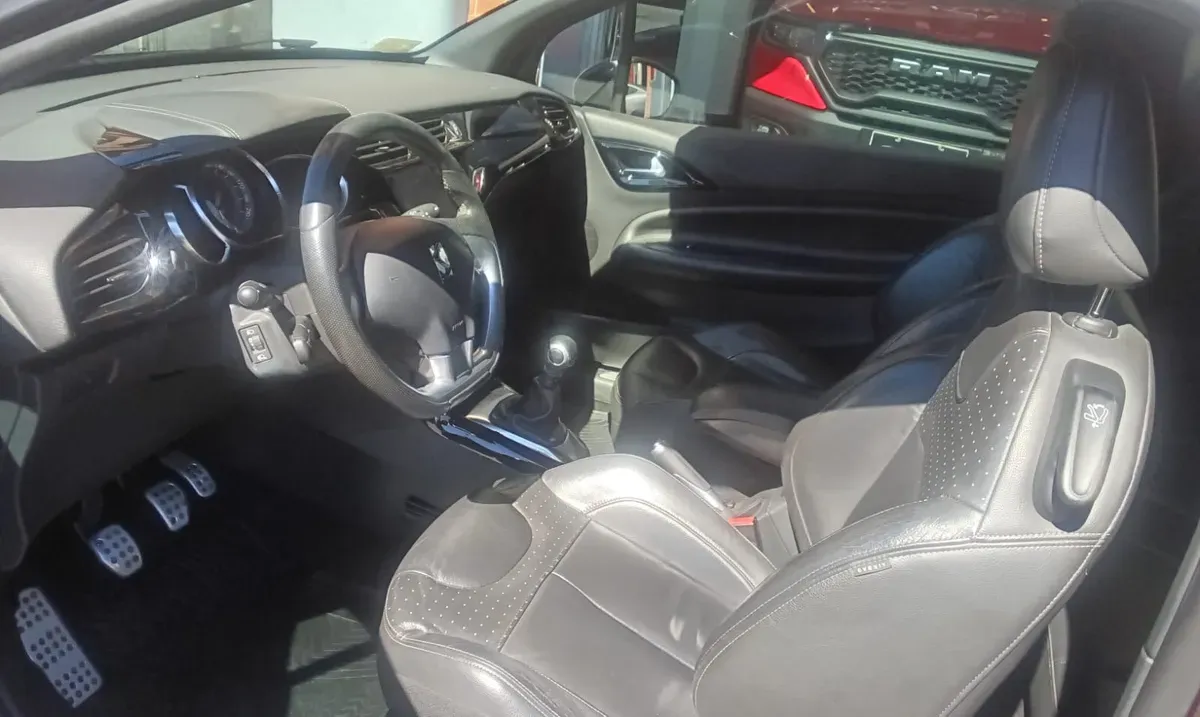 Mirá esta publicación de Ds Automobiles DS3