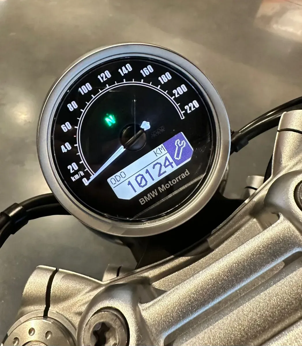 Mira esta publicación de BMW R 1200 Nine T Pure 2018 en Motordil