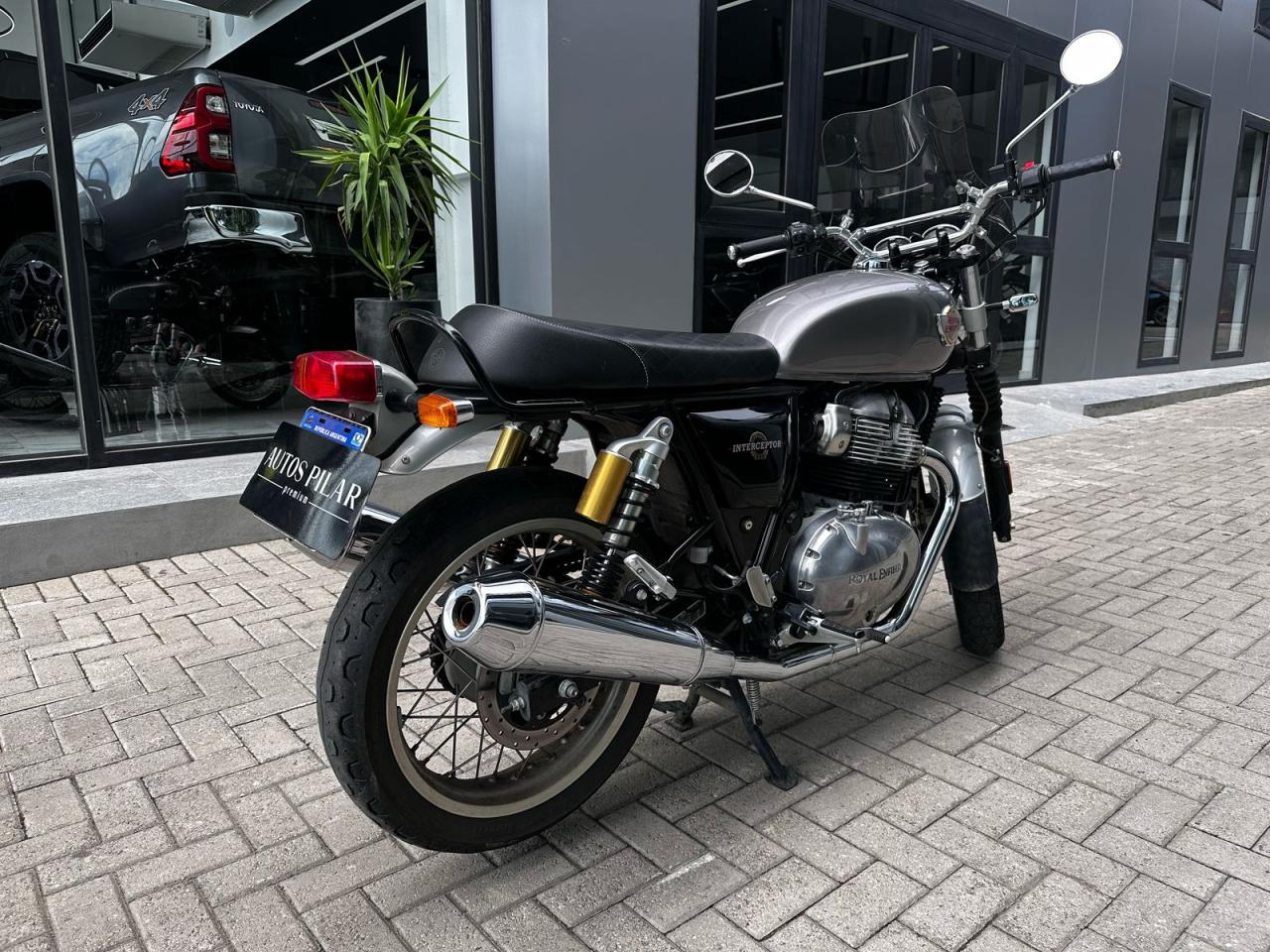 Mirá esta publicación de Royal Enfield 650 Interceptor