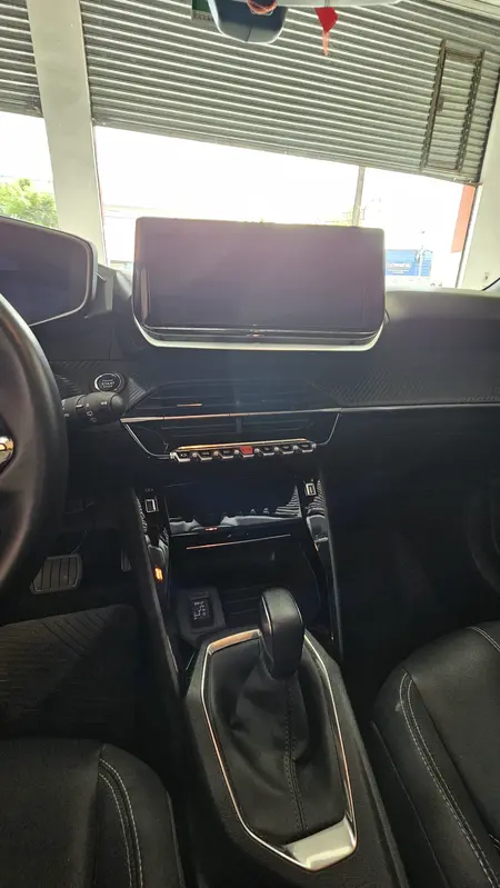 Mira esta publicación de Peugeot 208 2023 en Motordil