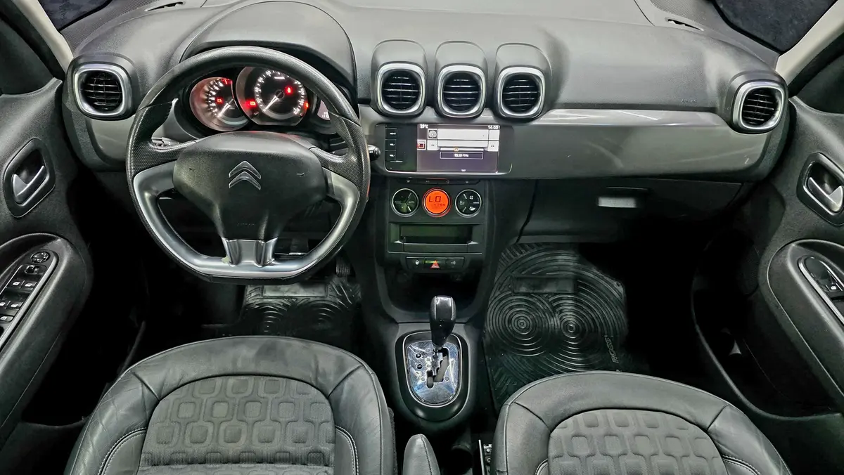 Mira esta publicación de Citroen C 3 Aircross 2017 en Motordil