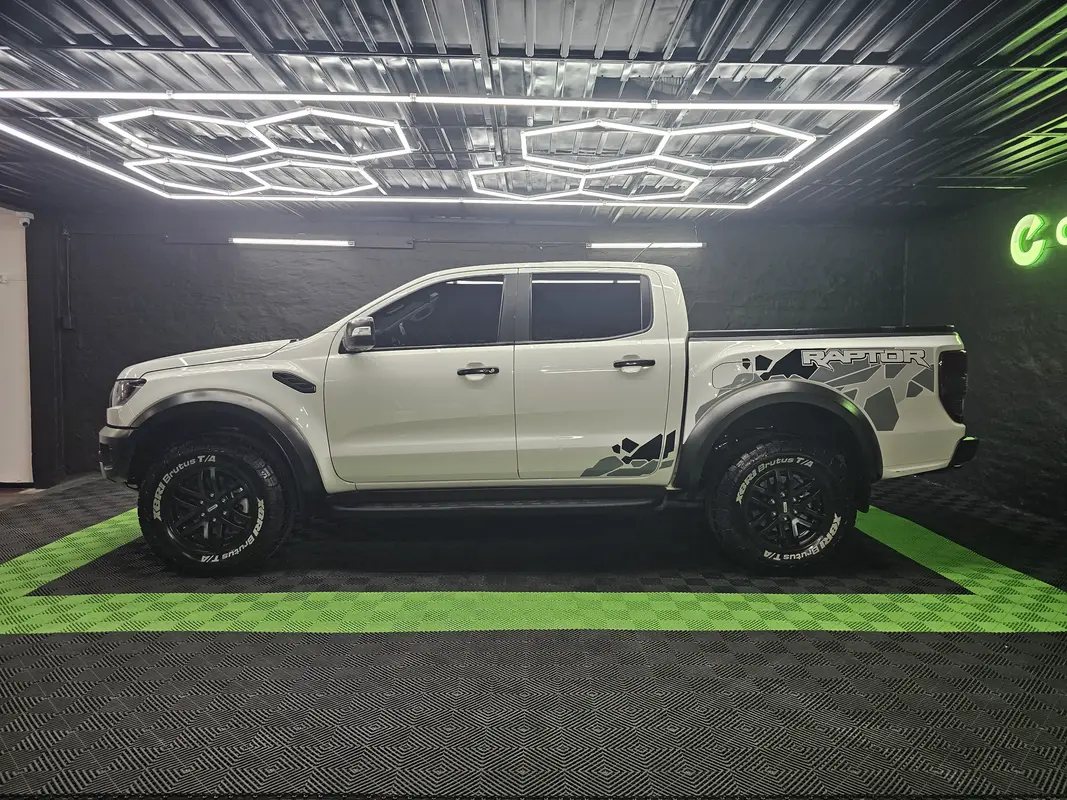 Mira esta publicación de Ford F 150 Raptor 2019 en Motordil