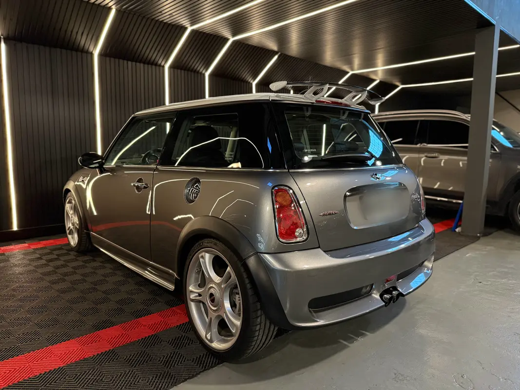 Mira esta publicación de Mini Cooper 2007 en Motordil