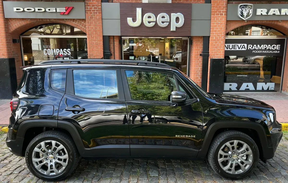 Mirá esta publicación de Jeep Renegade