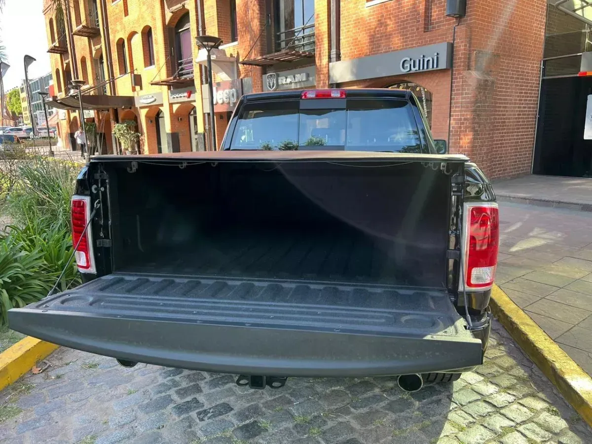 Mira esta publicación de RAM 1500 2025 en Motordil