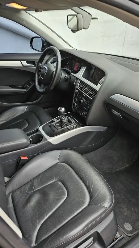 Mira esta publicación de Audi A4 2012 en Motordil