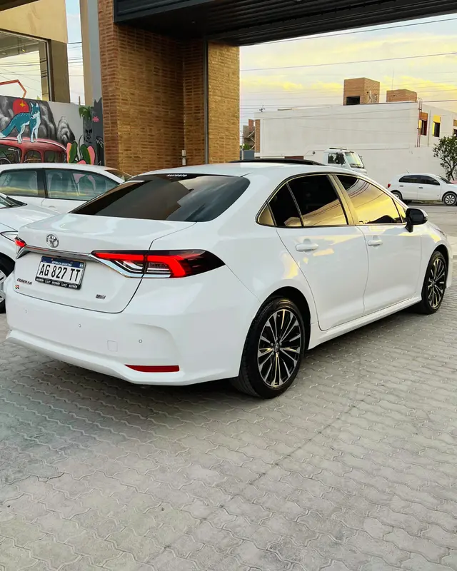 Mira esta publicación de Toyota Corolla 2024 en Motordil