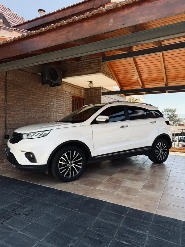 Mira esta publicación de Ford Territory 2021 en Motordil