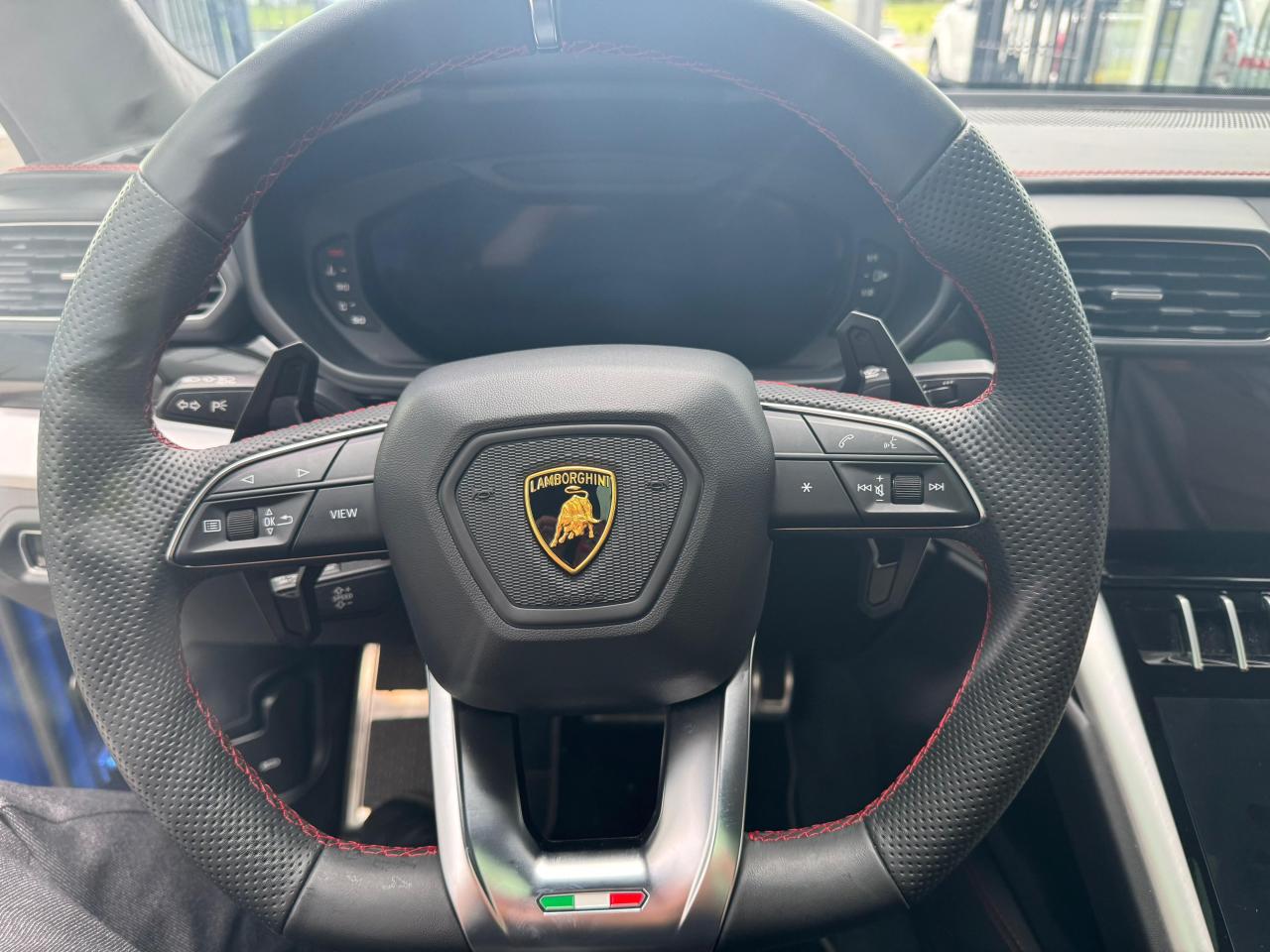 Mirá esta publicación de Lamborghini Urus